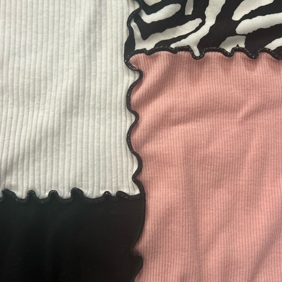 Color block tee - Picture 2 of 4